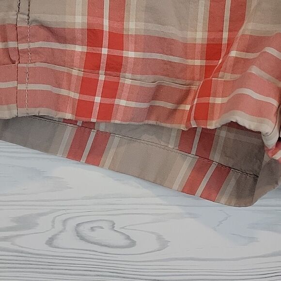 Old Navy plaid khakis 3 1/2 shorts - orange & tan Women's Size 4 - Picture 3 of 10